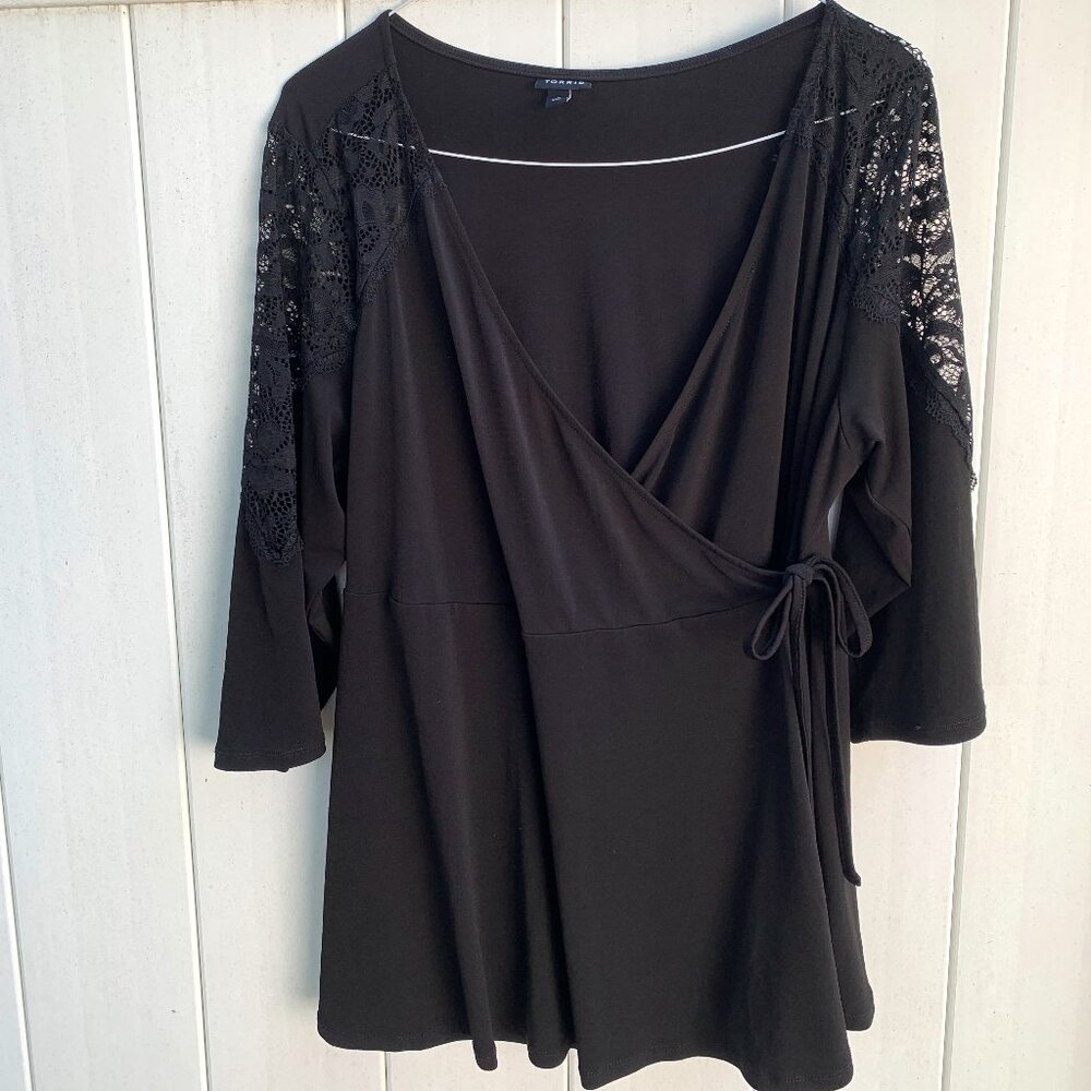 Torrid Black Size 3 Blouse